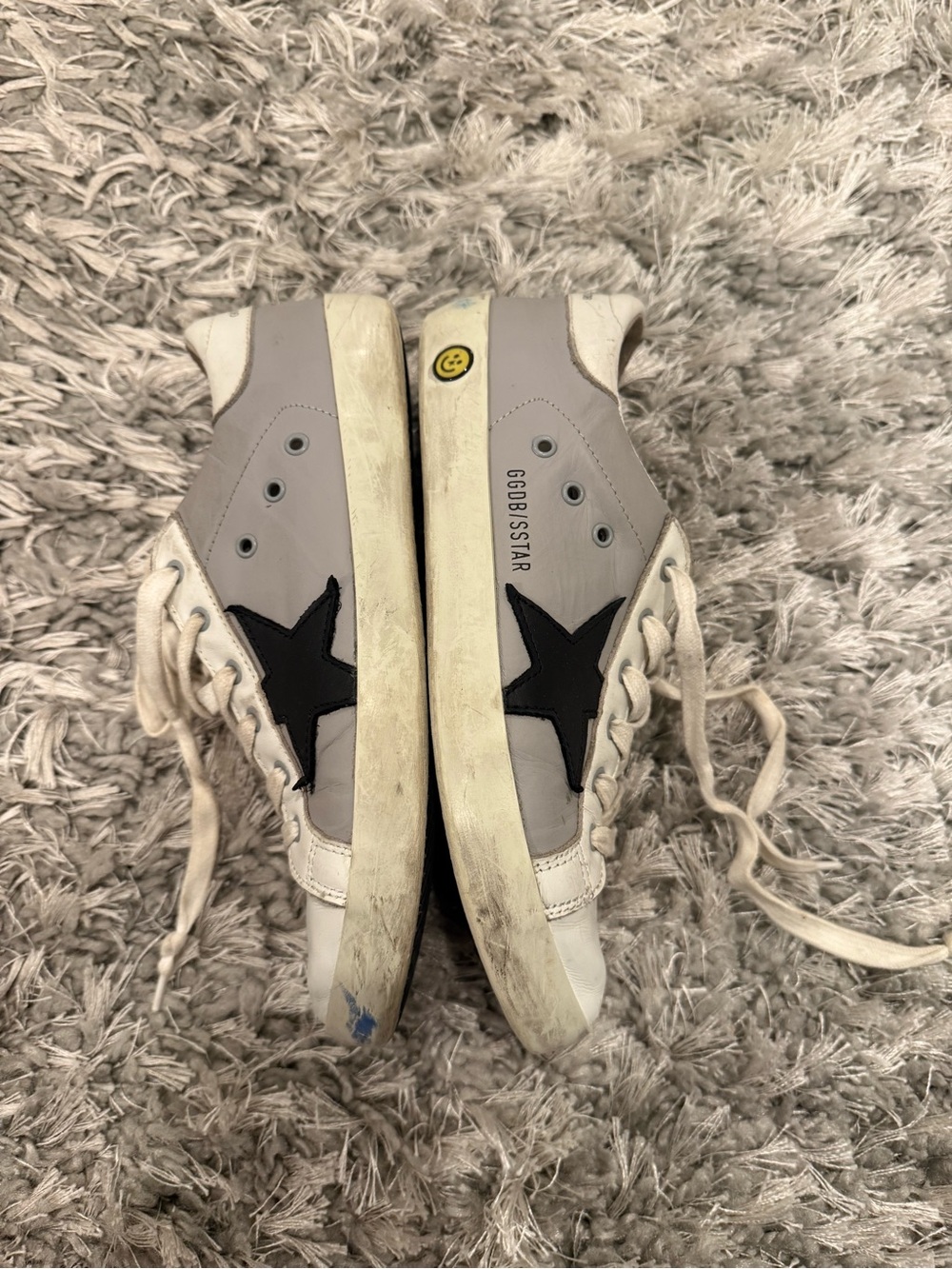 Golden Goose White Gray Sneakers with Black Star - Picture 3 of 8